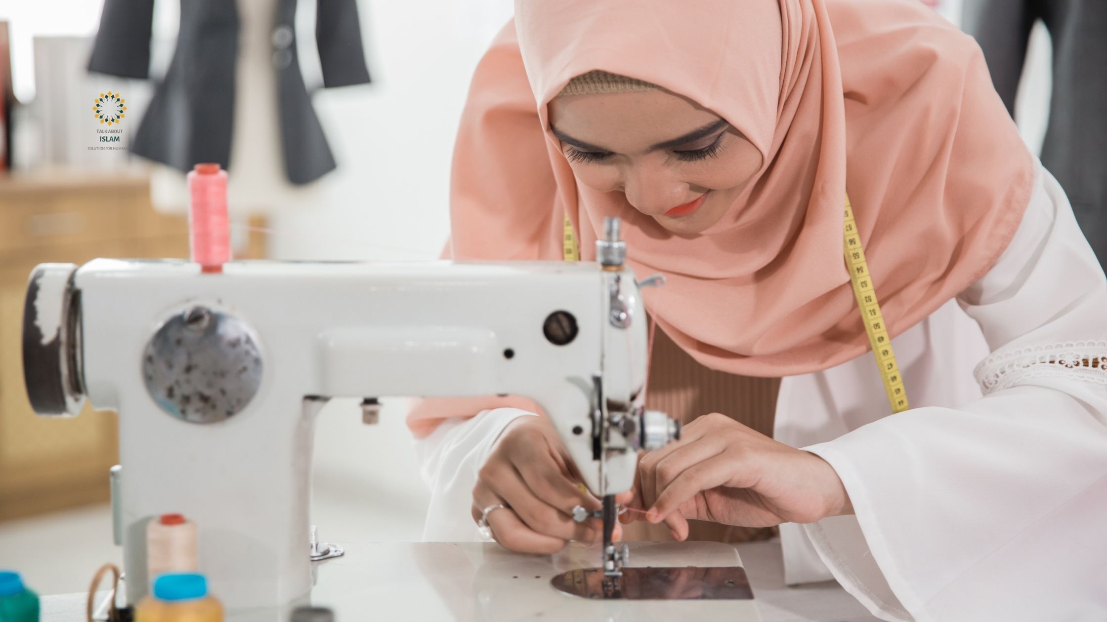 Does-Islam-Ban-Beauty-Fashion-and-Looking-Good