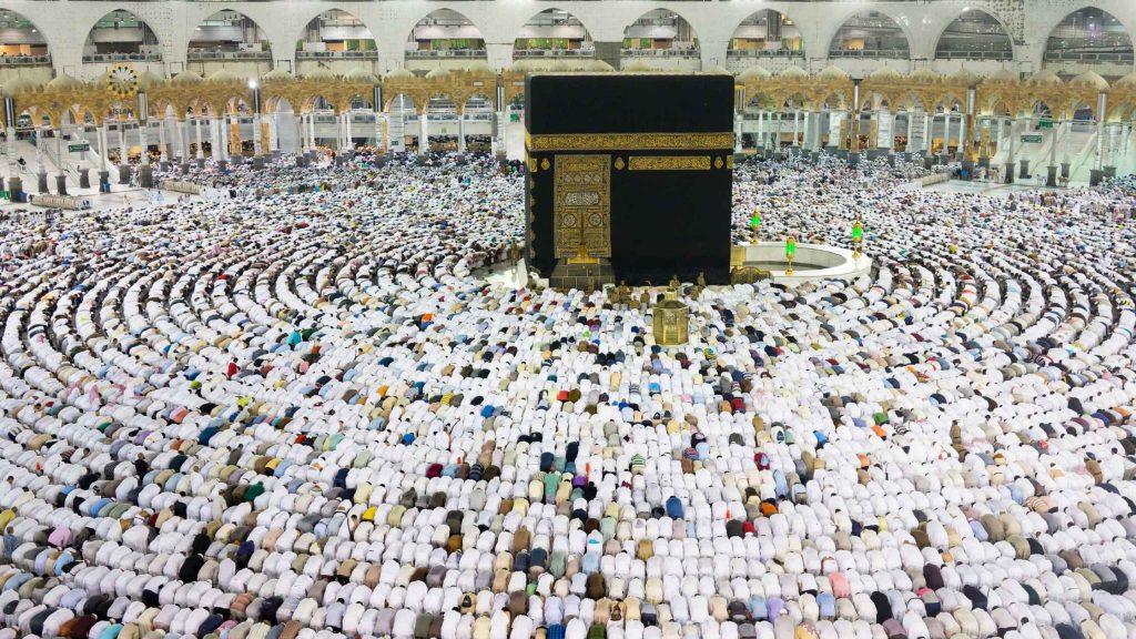 The-Journey-That-Connected-Continents-How-Hajj-Shaped-the-Muslim-World